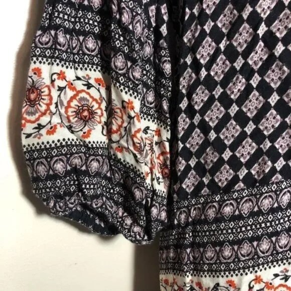 JAPNA BLACK/WHITE CROCET ACCENT HAND MADE IN INDIA 3/4 SLEEVE BLOUSE SMALL-EUC - Picture 3 of 9